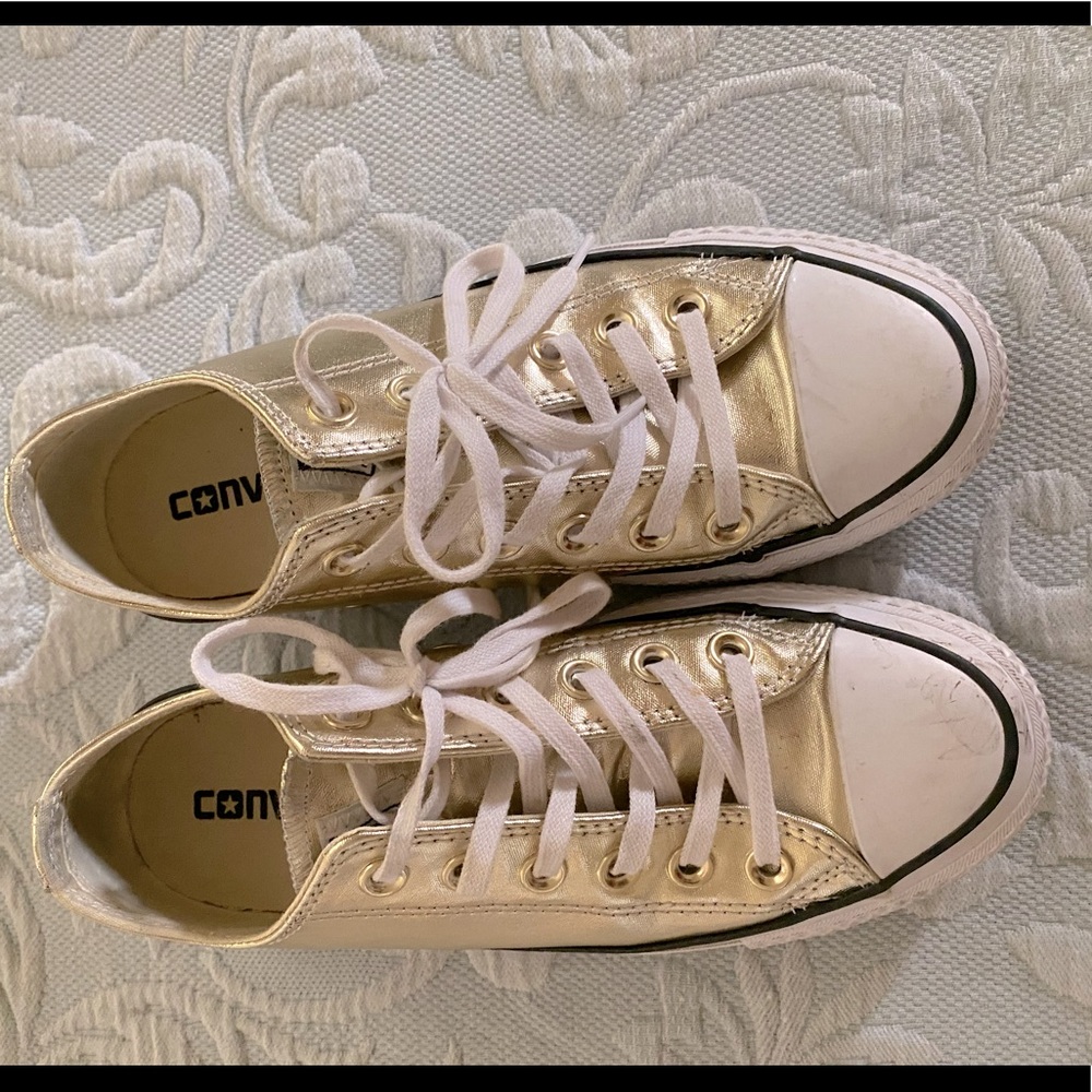 Gold metallic platform chucks